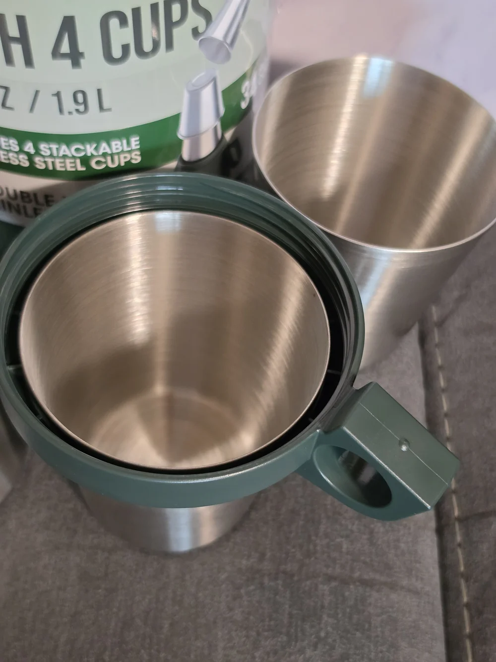 Manna 64 oz Green Double-Wall Stainless Steel Jug with 4 Cups